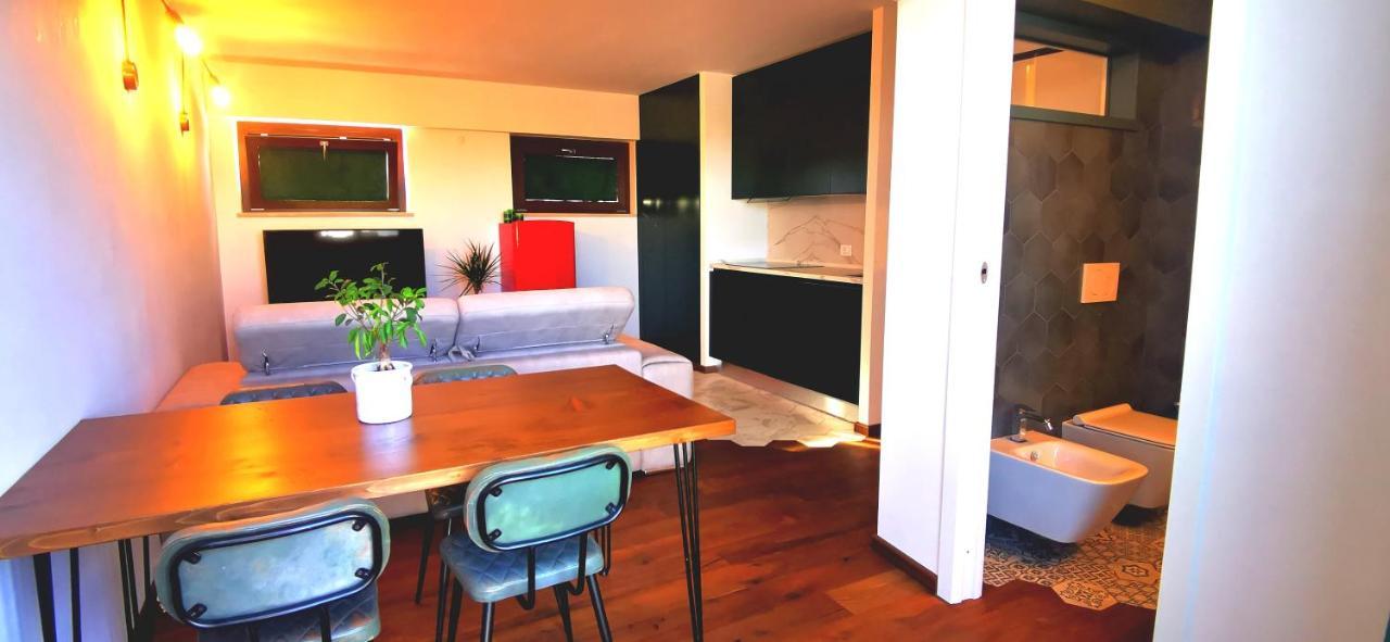 Cosy Penthouse Loft With Stunning View Lejlighed Rom Eksteriør billede