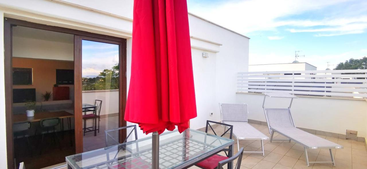Cosy Penthouse Loft With Stunning View Lejlighed Rom Eksteriør billede